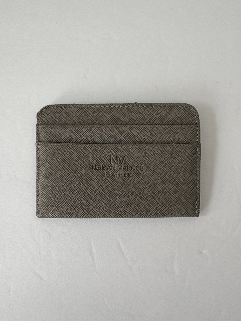Neiman Marcus Saffiano Leather Slim Card Case  ID Holder Taupe Grey New